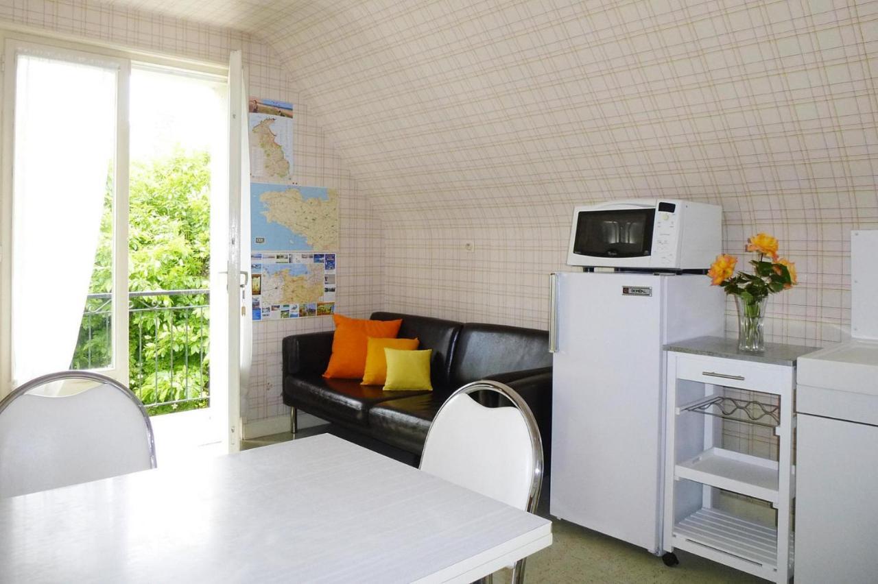 Apartment, マティニョン エクステリア 写真
